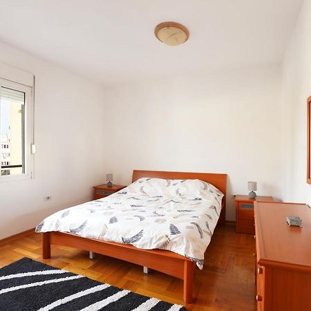 Apartment Gold Podgorica Kültér fotó
