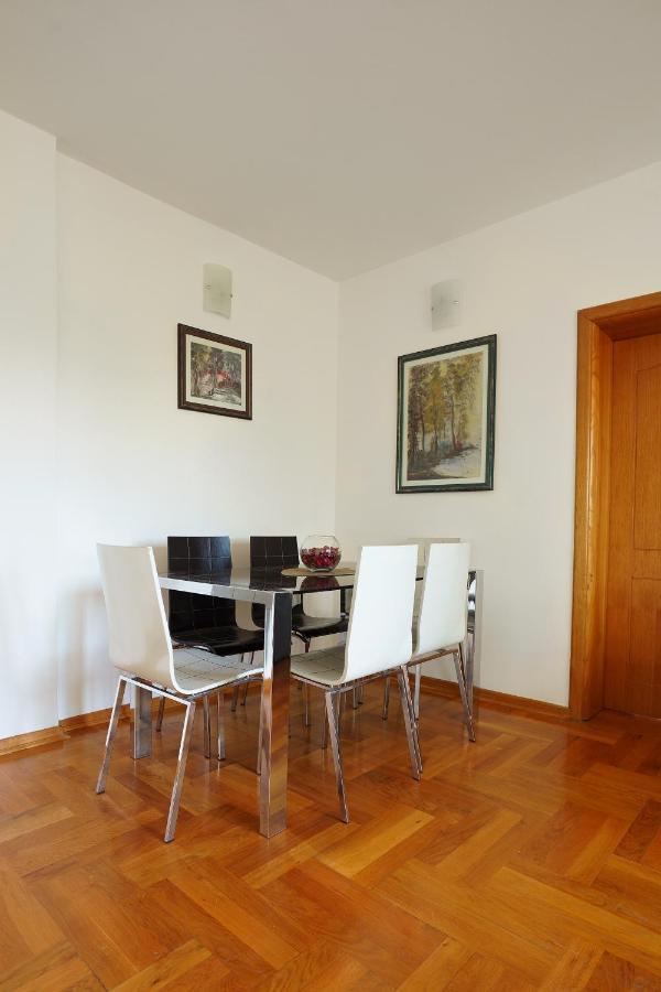 Apartment Gold Podgorica Kültér fotó